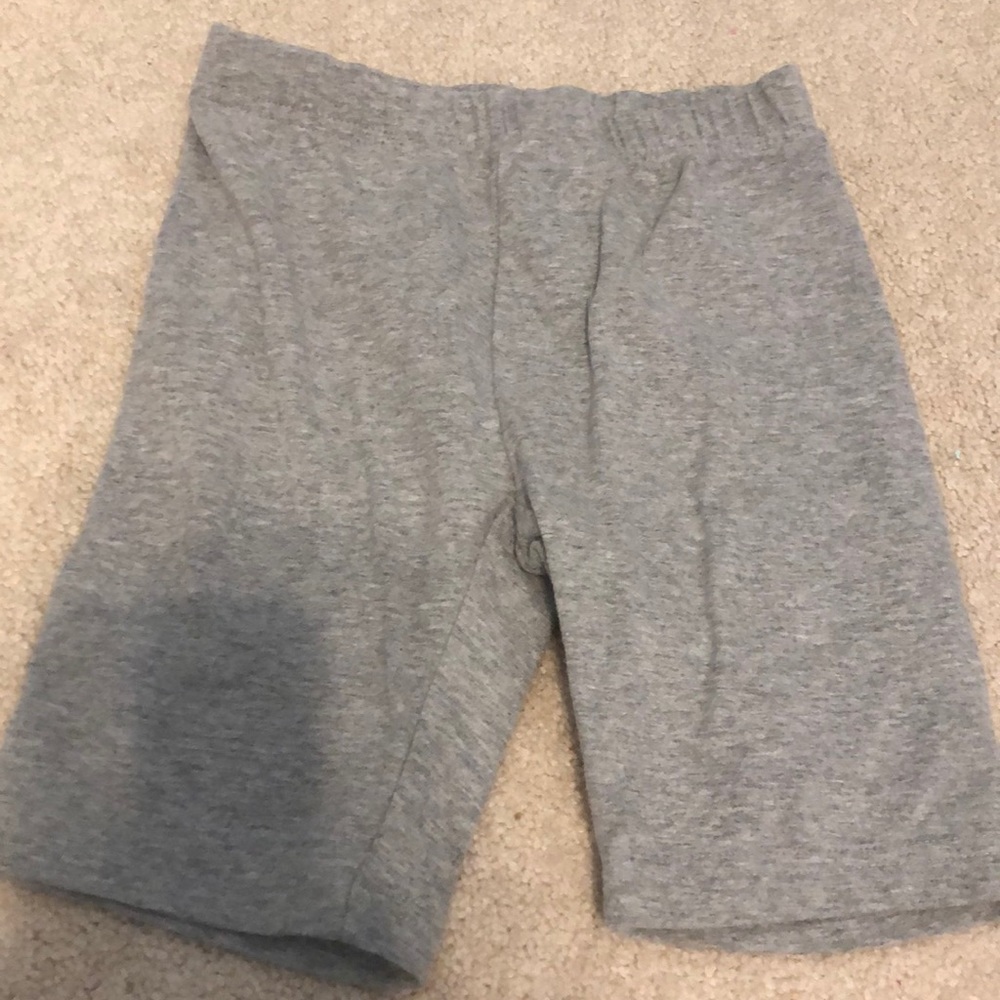 Hanna Andersson gray biker shorts